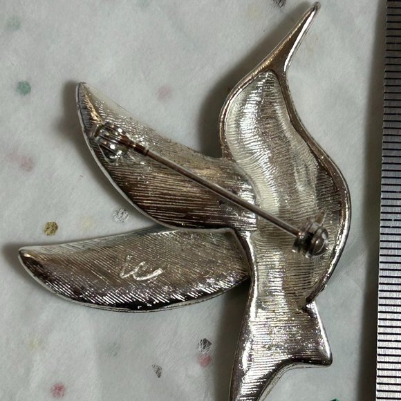 Estate Signed Liz Claiborne Silver Hummingbird Enamel Rhinestone Brooch Pin - Picture 2 of 6